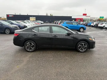 2024 Nissan Sentra - image 6