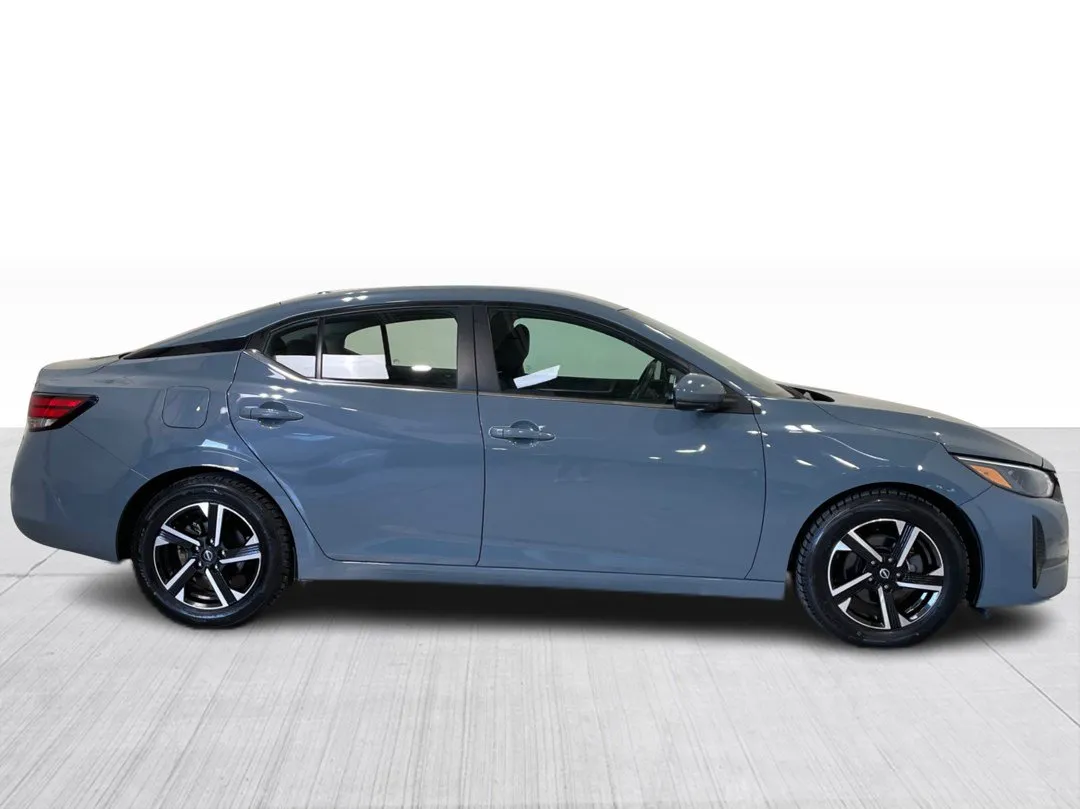 2024 Nissan Sentra for sale - photo 2
