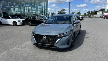2024 Nissan Sentra - image 3