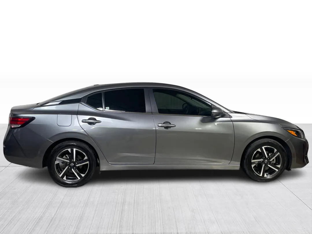 2024 Nissan Sentra — photo 2
