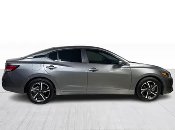 2024 Nissan Sentra - image 2