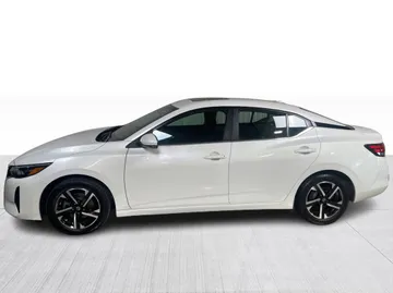 2024 Nissan Sentra - image 10
