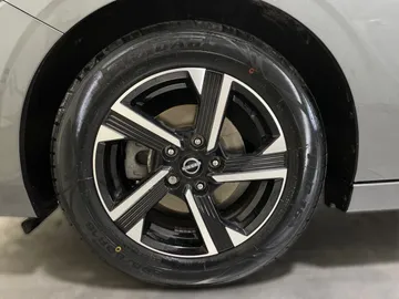 2024 Nissan Sentra - image 7