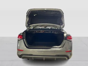 2024 Nissan Sentra - image 12