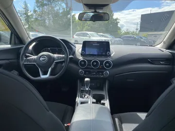 2024 Nissan Sentra - image 9