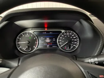 2024 Nissan Sentra - image 15
