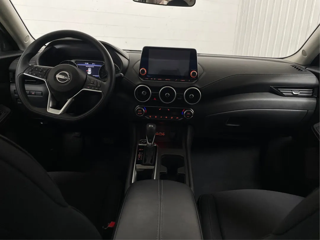 2025 Nissan Sentra — photo 4