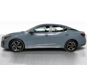 2025 Nissan Sentra - image 10