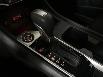 2025 Nissan Sentra - image 23