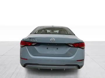 2025 Nissan Sentra - image 12