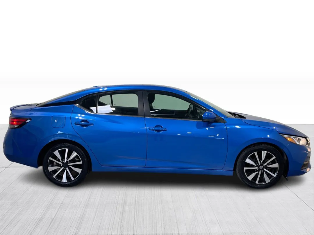 2023 Nissan Sentra — photo 2