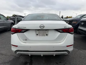 2024 Nissan Sentra - image 6
