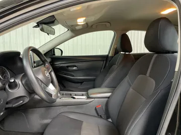 2024 Nissan Sentra - image 3