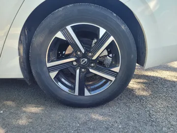 2024 Nissan Sentra - image 7