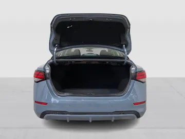 2025 Nissan Sentra - image 13