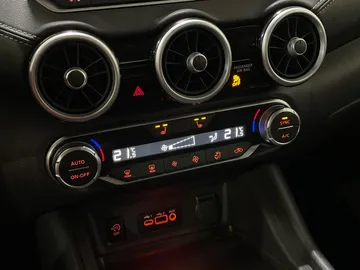 2025 Nissan Sentra - image 19