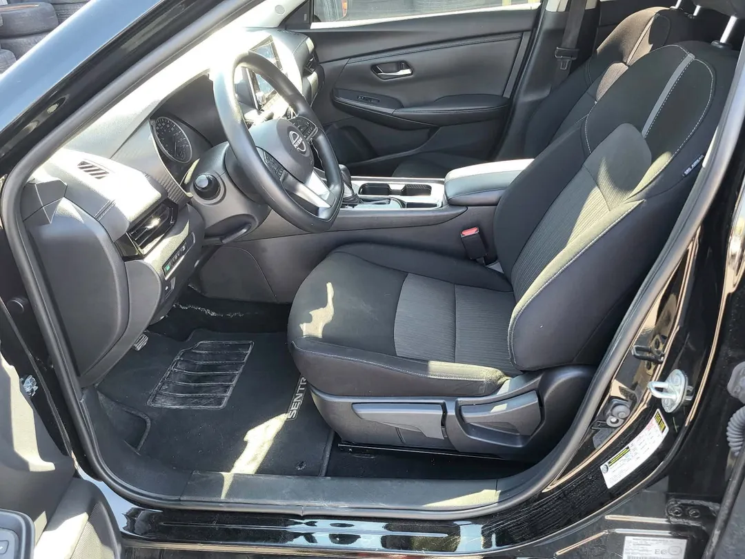 2025 Nissan Sentra — photo 7