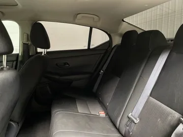2025 Nissan Sentra - image 15