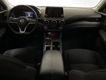 2025 Nissan Sentra - image 4