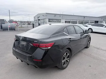 2021 Nissan Sentra - image 6