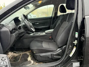 2021 Nissan Sentra - image 8