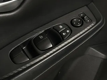 2024 Nissan Sentra - image 21