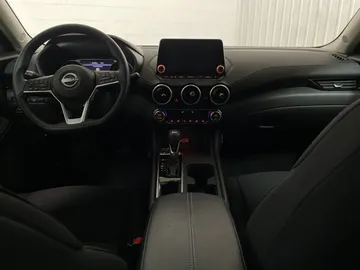 2024 Nissan Sentra - image 4