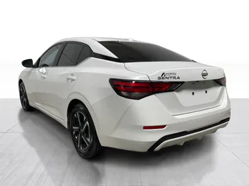 2024 Nissan Sentra - image 12