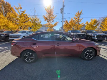 2024 Nissan Sentra - image 4