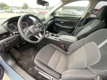 2024 Nissan Sentra - image 7