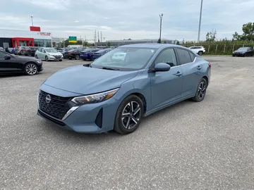 2024 Nissan Sentra - image 3