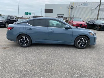 2024 Nissan Sentra - image 6