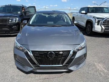 2023 Nissan Sentra - image 2