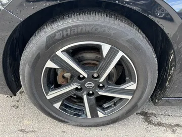 2024 Nissan Sentra - image 7