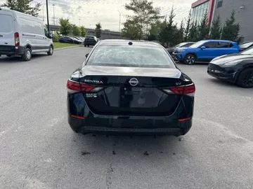 2024 Nissan Sentra - image 6