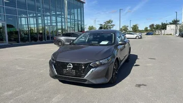 2024 Nissan Sentra - image 3