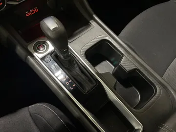2021 Nissan Sentra - image 25