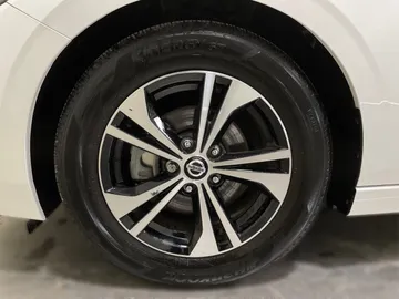 2021 Nissan Sentra - image 7