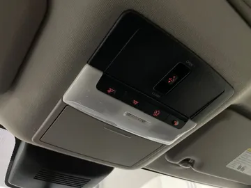 2021 Nissan Sentra - image 17