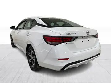 2021 Nissan Sentra - image 12