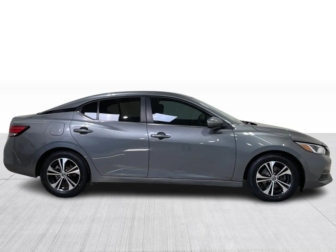 2023 Nissan Sentra — photo 2