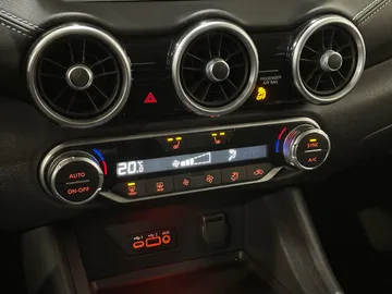 2023 Nissan Sentra - image 19