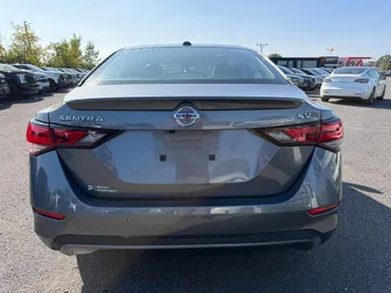 2023 Nissan Sentra - image 6