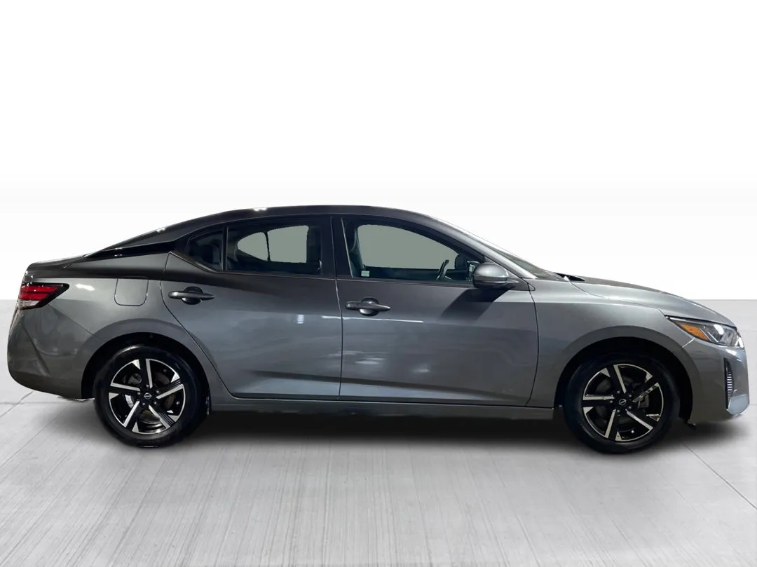 2024 Nissan Sentra — photo 2