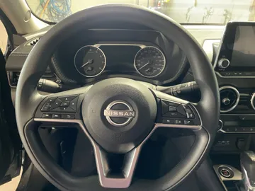 2024 Nissan Sentra - image 17