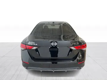 2025 Nissan Sentra - image 12