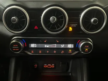 2025 Nissan Sentra - image 22