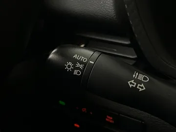 2025 Nissan Sentra - image 18