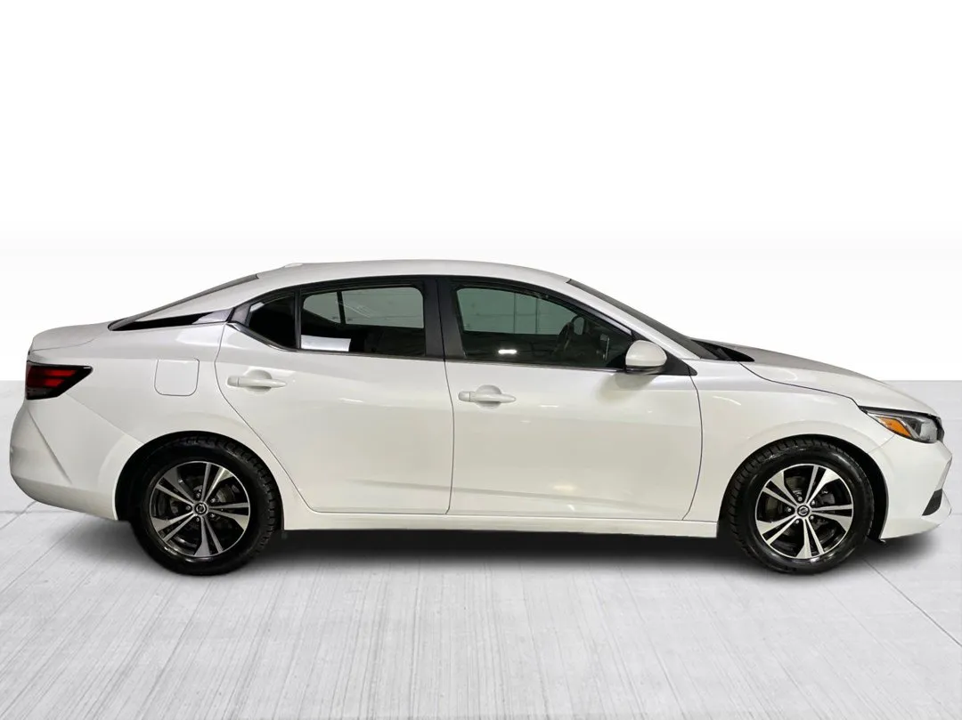 2022 Nissan Sentra — photo 2