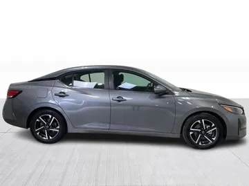 2024 Nissan Sentra - image 2